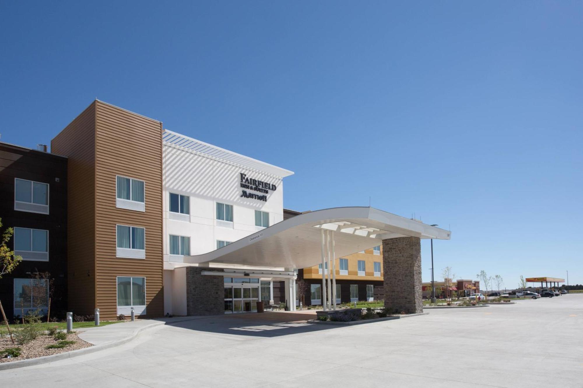 Fairfield Inn & Suites By Marriott Бърлингтън Екстериор снимка
