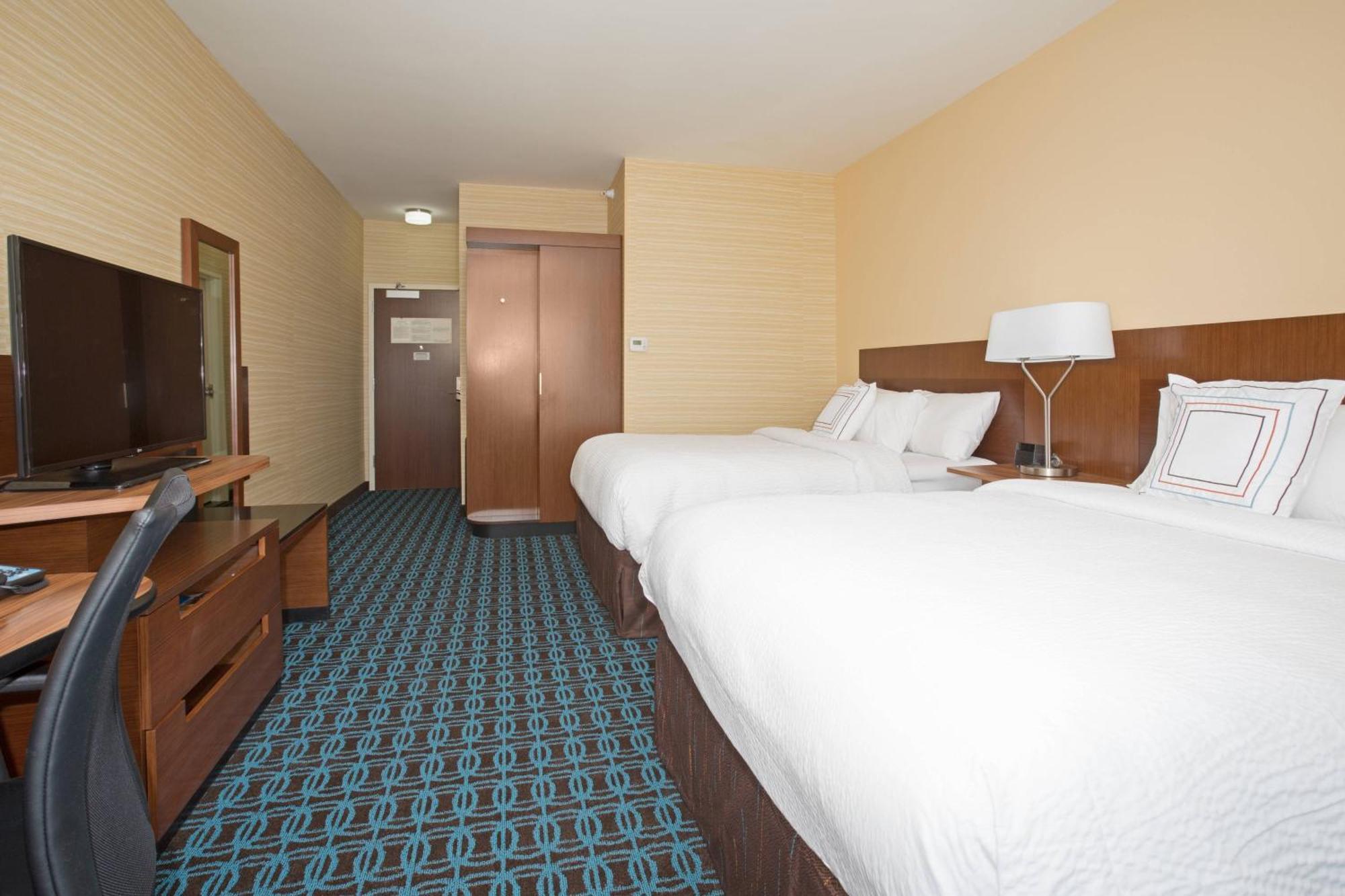 Fairfield Inn & Suites By Marriott Бърлингтън Екстериор снимка